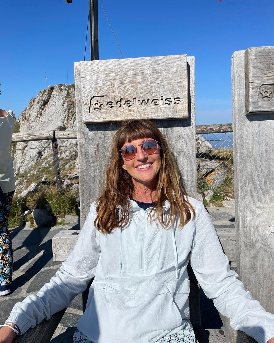 Powerforacure's tweet photo. The celebrations continue! Please join us in wishing Wendy, our OG Mama Bear a very happy birthday! Wendy is the heart of Emily's Power for a Cure and the https://t.co/f4XLMtMH2J