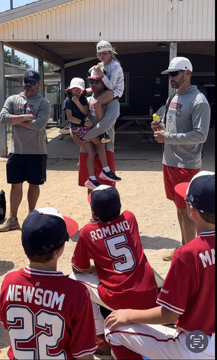 jason_romano7's tweet image. Sunday travel ball and Dad Life! #postgametalk