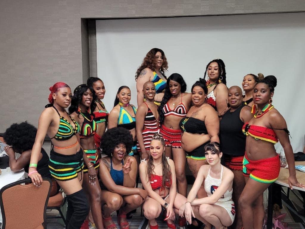 Flex CCCFW FASHION SHOW CROCHET LINE

<a href="/everyone/">Everyone</a>