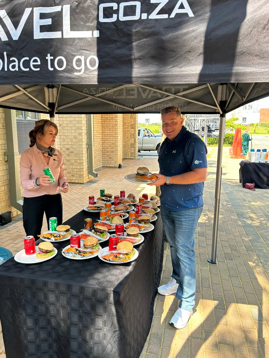 This is how you start the week! 🙌🍔

A big thank you to the team from City Lodge Hotel Group for spending the day with us. Our teams got to the opportunity to catch up, connect with the GMs and enjoy some delicious burgers.

#TourvestDM #Tourism