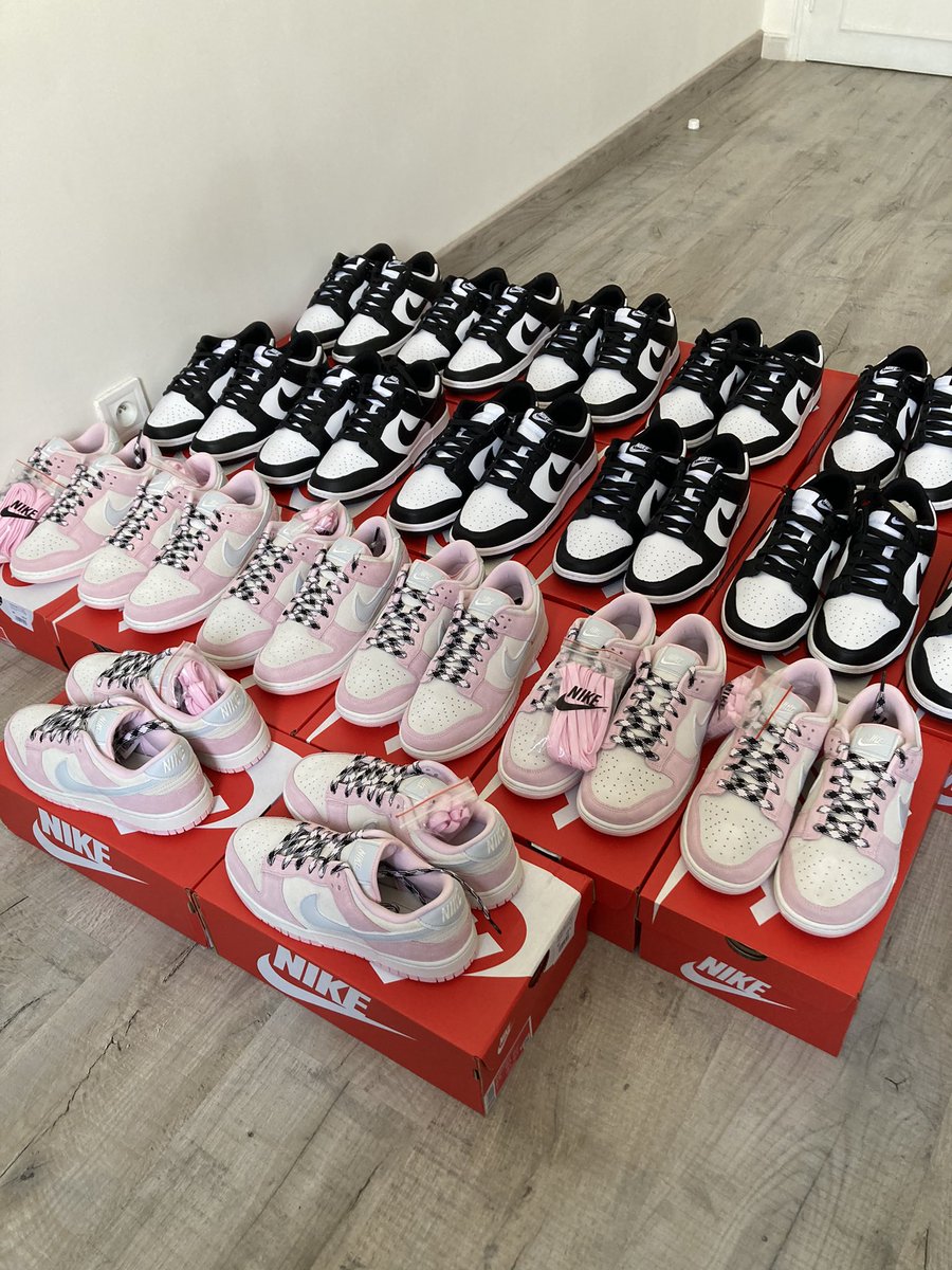 Wayy better un hand 😝
X8 pink foam
X12 bw men (still 3 missing 🥲)
🧱🧱🧱 🧱🧱🧱🧱🧱🧱🧱🧱