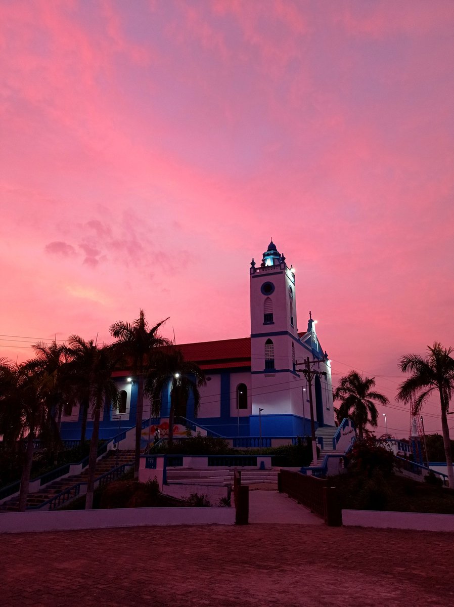 utria_gabriel's tweet photo. Iglesia Santo Domingo Guzmán, Una de las  más lindas del Atlántico https://t.co/1euNyvrnhB
