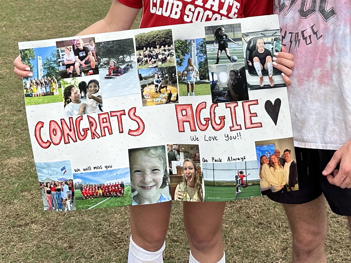 jmitchem's tweet photo. A girl on daughter’s club team asked if I had any photos for a poster they were doing for the seniors. I said I didn’t bc I was traveling. She said that’s ok.
After their game I see the poster and say, “Oh wow y’all trolled my insta.” They all lol’d. #hellofellowkids https://t.co/MYkIHQGIrL