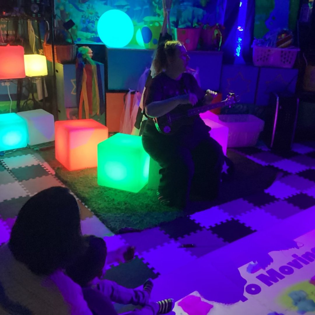 Our Early Years' pupils recently had a blast watching an under the sea themed show performed by @cliptheatre! It was a fun community outing and sensorial experience for the learners. A big thanks to Clip Theatre for putting on this special show! 🌊🐠🎭