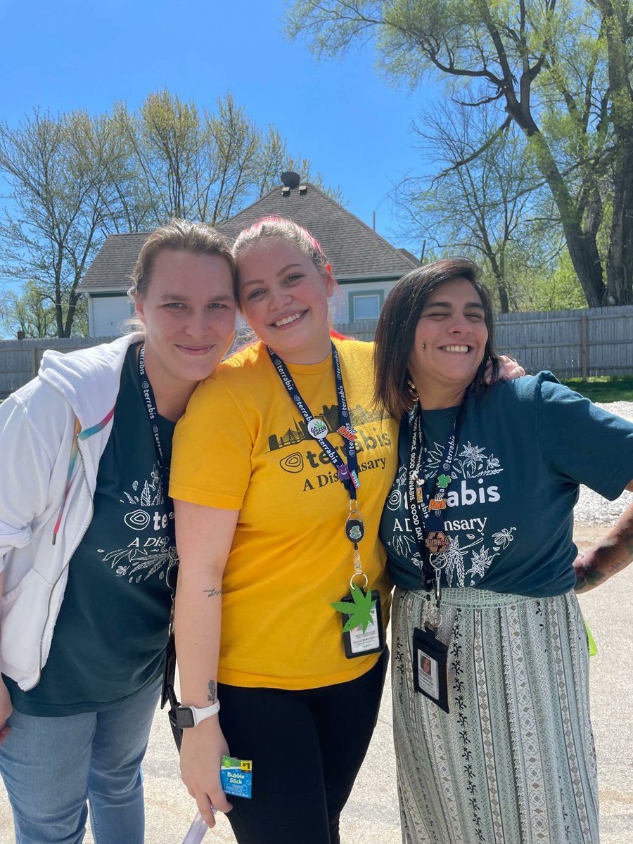 TerrabisMO's tweet photo. 😃 Who's up for an adventure this week!? Explore more of Missouri's best 🌲 at your local Terrabis! What plans do you have for 4/20!?
#420week #shoplocal #visitmo #exploremo https://t.co/E02M9xvqS4