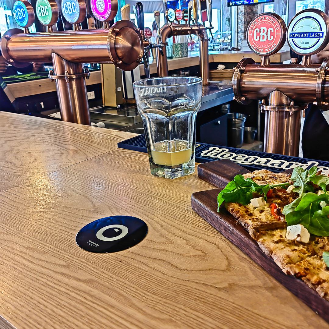 Opencharge's tweet photo. Perfect venue for after-work drinks, family lunches, sports matches and celebrations with daily entertainment ranging from oompah groups to brass bands.

#beer #sports #entertainment #KapstadtBrauhaus #opencharge https://t.co/zKdcCETCtb