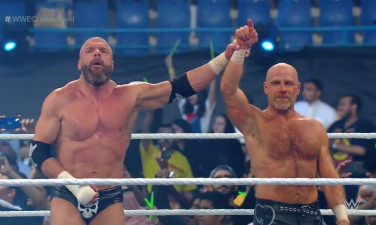 Nattie\Uma mcmahon moxly tweet media