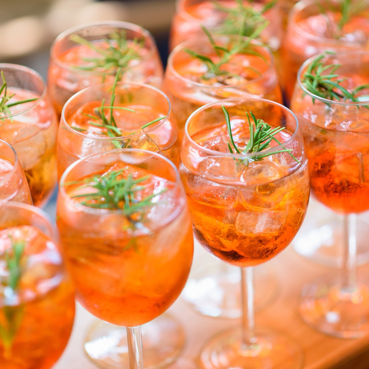 Se è un sogno, non svegliateci.

Tantissimi SPRITZ da spillare con un singolo fusto.

Hai già acquistato il tuo keg per la giornata del 25 Aprile?

Scopri di più su
the-jas.com

#MondayMotivaton #BuongiornoATutti #cocktail #25aprile #lunedì #MondayMood