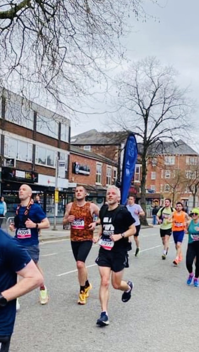 driving the 3.30 bus at #ManchesterMarathon