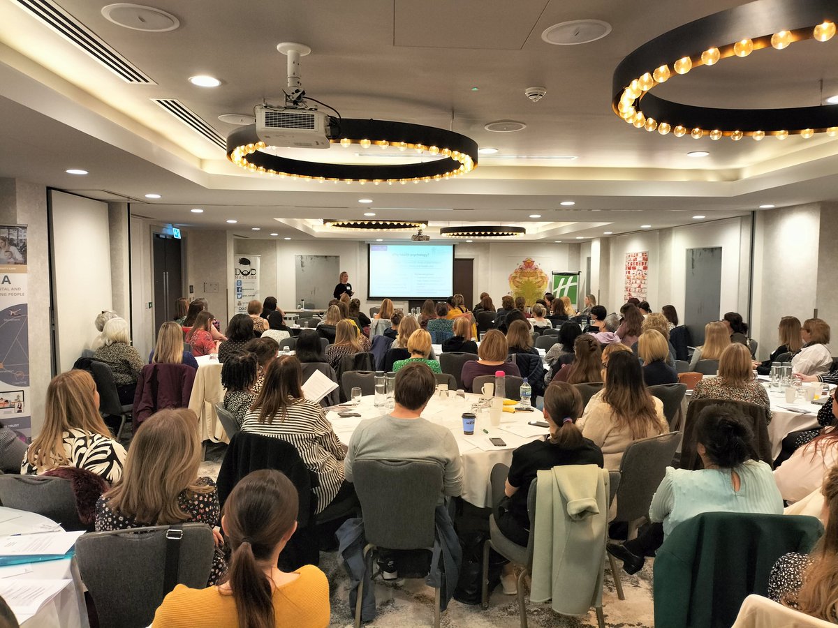 Amazing start to the @tommys Rainbow Clinic learning and sharing event @MRainbowclinic @DebbieMSmith1 talking about Women's experience of Pregnancy After Loss. Great to have over 100 people learning about #Pregnancyafterloss #RainbowClinic