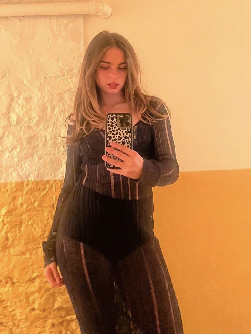 🔥Hot Celebs Page🔥 on Twitter: "Addison Rae"