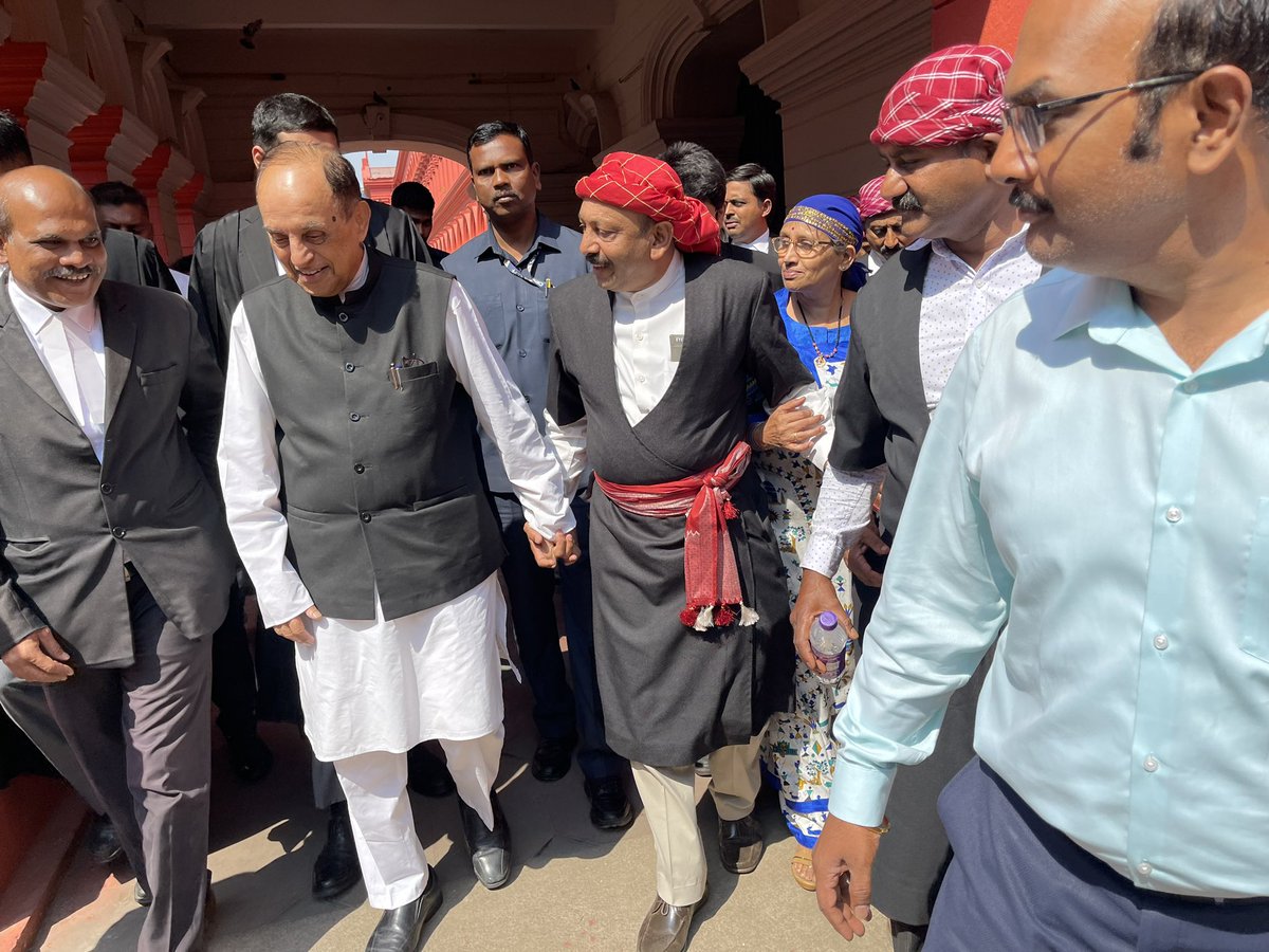 jagdishshetty's tweet photo. On Dr Subramanian @Swamy39 PIL on the Codava ( Coorg) issue the Bangalore High Court today issued notice to the Union of India and Karnataka Govt and asked Dr Swamy to amend the Petition to make Codava National Council as Co-petitioner @satyasabharwal @vhsindia @vhs_karnataka @niku1630