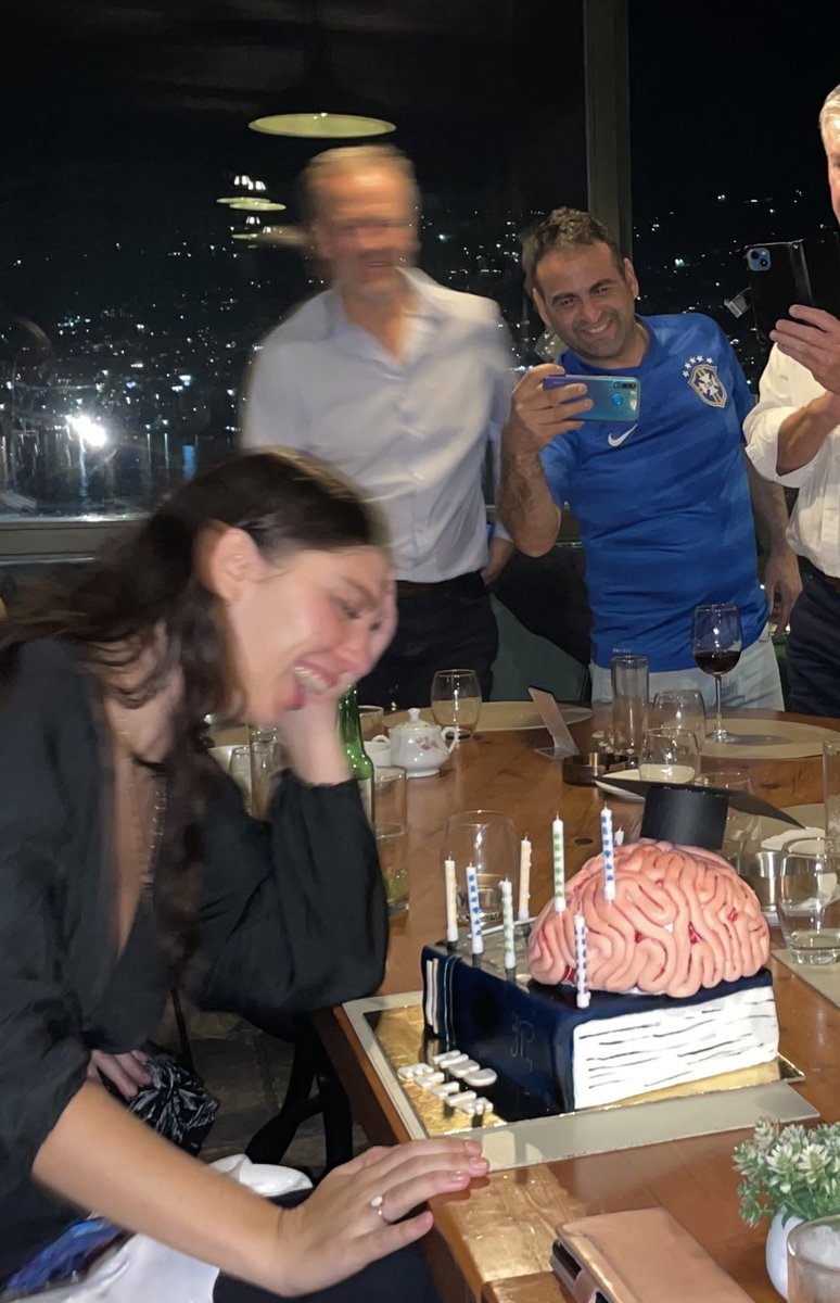 Eleanor Moses tweet media