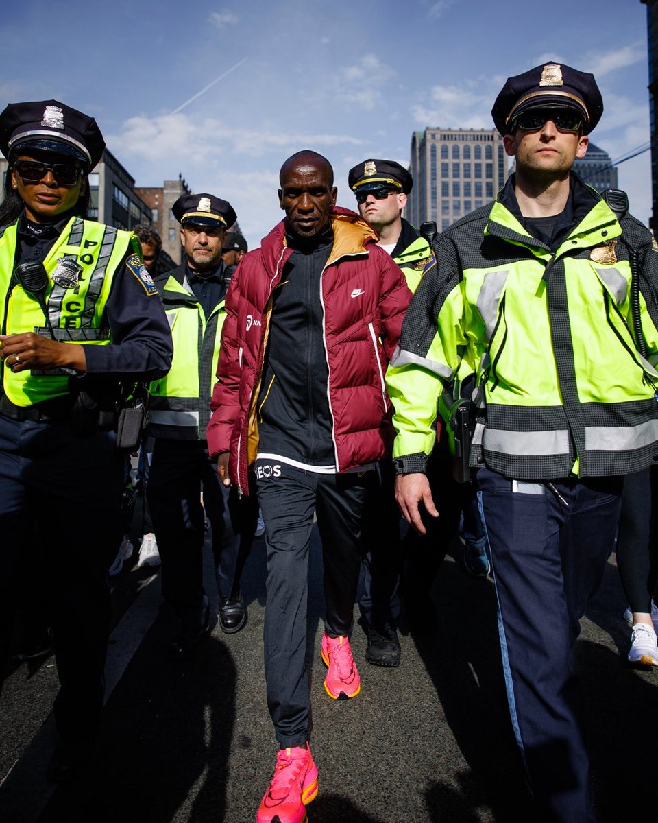 All eyes on the world record holder the GOAT @EliudKipchoge ahead of his Boston Marathon debut at 4:30 PM, Kenyan time, today! Wishing our legend the best. #EliudKipchoge #BostonMarathon2023