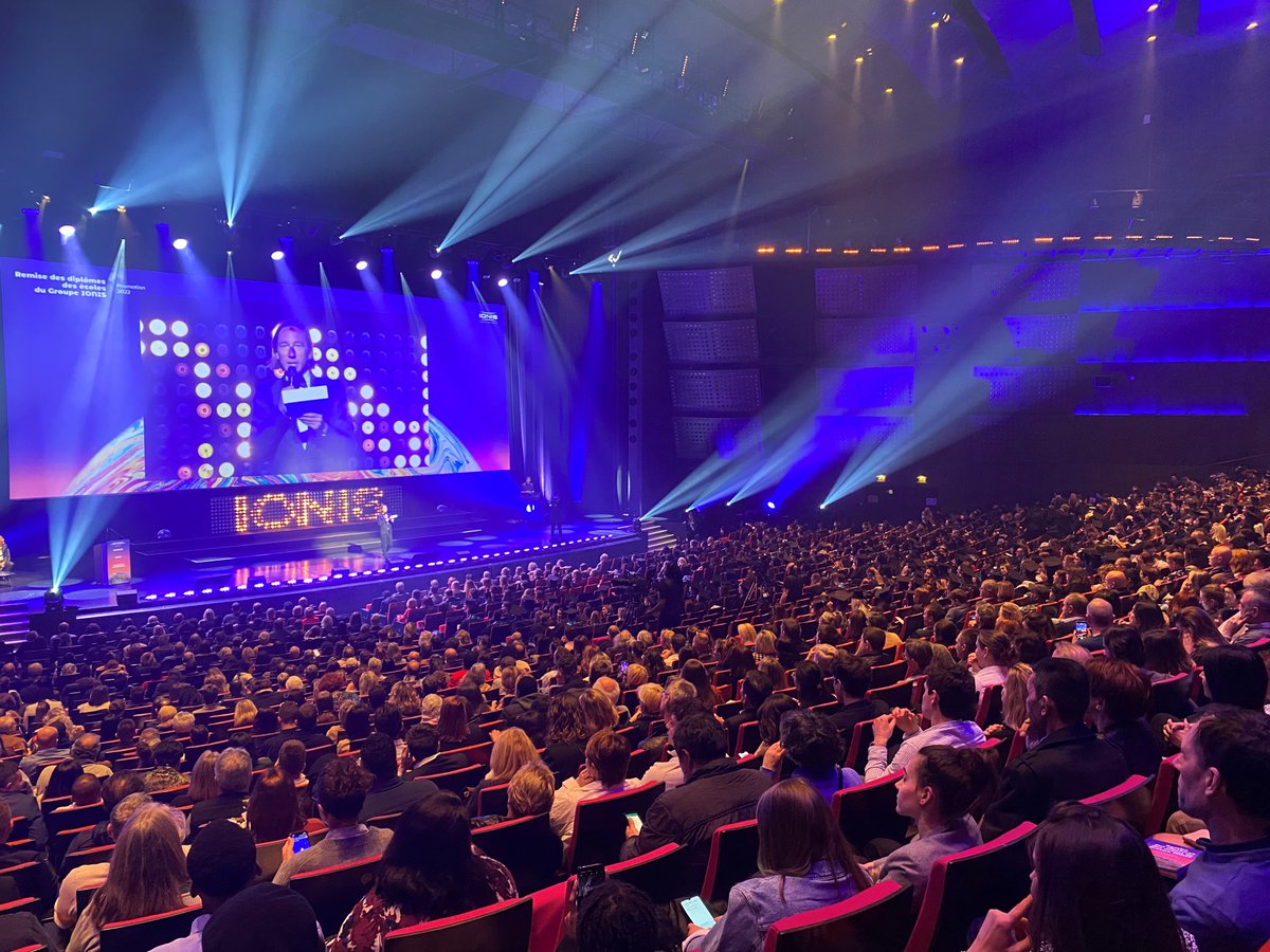 Groupe_IONIS's tweet image. Félicitations à tous nos #diplômés ! Ils intègrent désormais la grande famille @Groupe_IONIS, qui compte plus de 100 000 #alumni à travers le monde. Un nouveau chapitre commence, et nous leur souhaitons plein de succès dans leurs nouvelles aventures 🚀