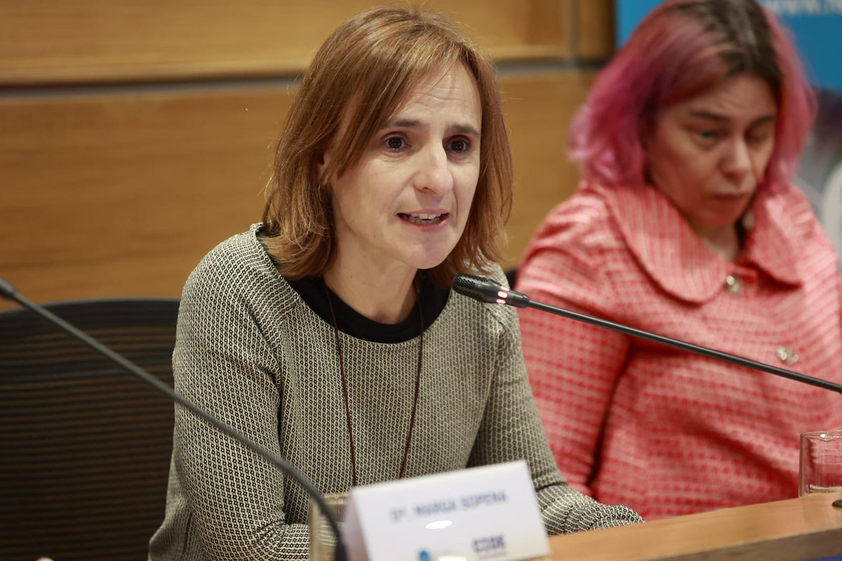 fenin_es's tweet photo. Finaliza la segunda mesa, que ha puesto el foco en la diversidad y su inclusión. 

"La Tecnología Sanitaria es la que nos está ayudando a tener más datos, así se puede promover que no existan sesgos y que las herramientas sean más inclusivas".  #TecnologíaODSanitaria https://t.co/UpYCwuOHIE