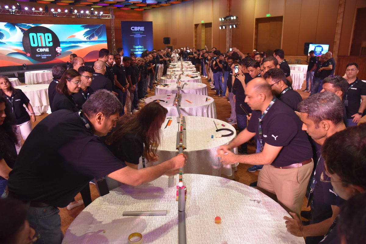 Pandit_Calling's tweet photo. India #GWS and #PM team recently came together for our 2-day annual conference at @AlilaDiwaGoa themed #ONECBRE. 2022 was a year of growth for us and to build on the momentum gained, this #conference was the perfect opportunity. Sharing some glimpses #DreamBillion #teambuilding https://t.co/jk4Yz7qan3