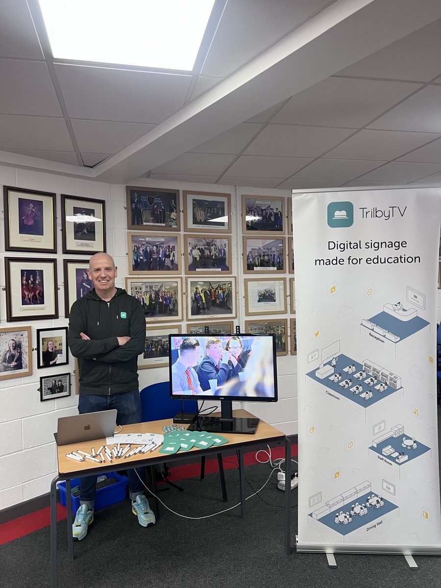 Superb education fair today at Ysgol Gyfun Cwm Rhymni <a href="/Cwmrhymni/">YG Cwm Rhymni</a>  with our partners <a href="/trilbytv/">TrilbyTV</a> <a href="/GroupEd_Schools/">GroupEd</a> <a href="/Prowise_NL/">Prowise</a> 

#iTeachSupport #iTeachTraining