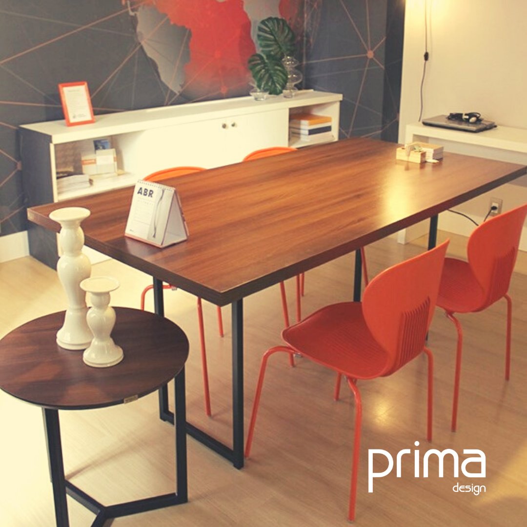 Prima_Design's tweet image. Monocromático ou Super Colorido: escolha a cor da base de sua cadeira, criando o efeito monocromático tão em alta atualmente ou então, o ousado e divertido efeito de contraste.