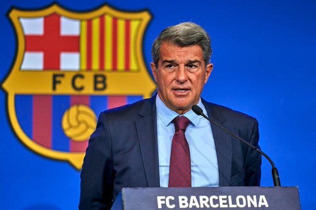 gutiifcb's tweet photo. MI PUTO PRESIDENTE, MÁS CULER QUE EL ESCUDO.

OS HA CALLADO LA PUT* BOCA A TODOS!!💙❤️ https://t.co/CRKYxaaKU9