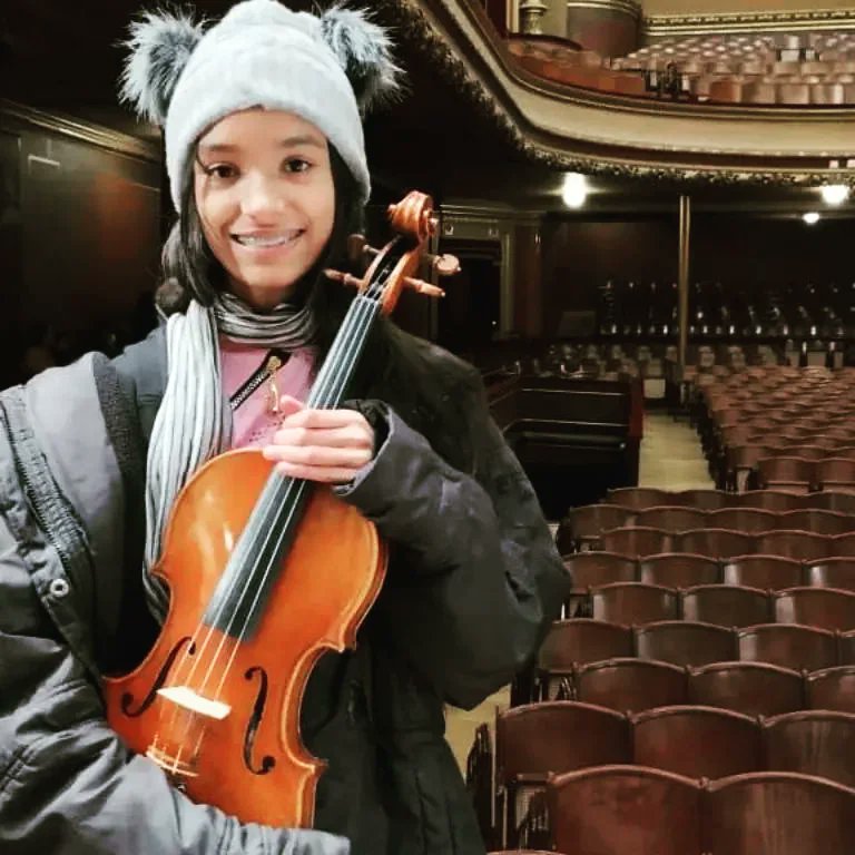 NoticiasFalcon's tweet photo. Delegación de músicos de Falcón que forma parte de la Orquesta Sinfónica Nacional Infantil de Venezuela que están dejando en alto el nombre de Venezuela y El Sistema en Ginebra, Suiza en los dos conciertos y actividades educativas durante una semana.
⁣
https://t.co/UauqCPcQZj https://t.co/ObUyyUAvnb