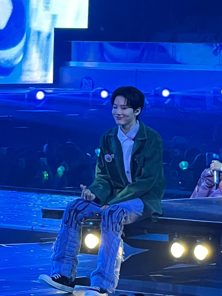 ChuchuDev's tweet photo. I finally met Junkyu. My heart is full. 🥹🧡 https://t.co/t47xm9e3r9