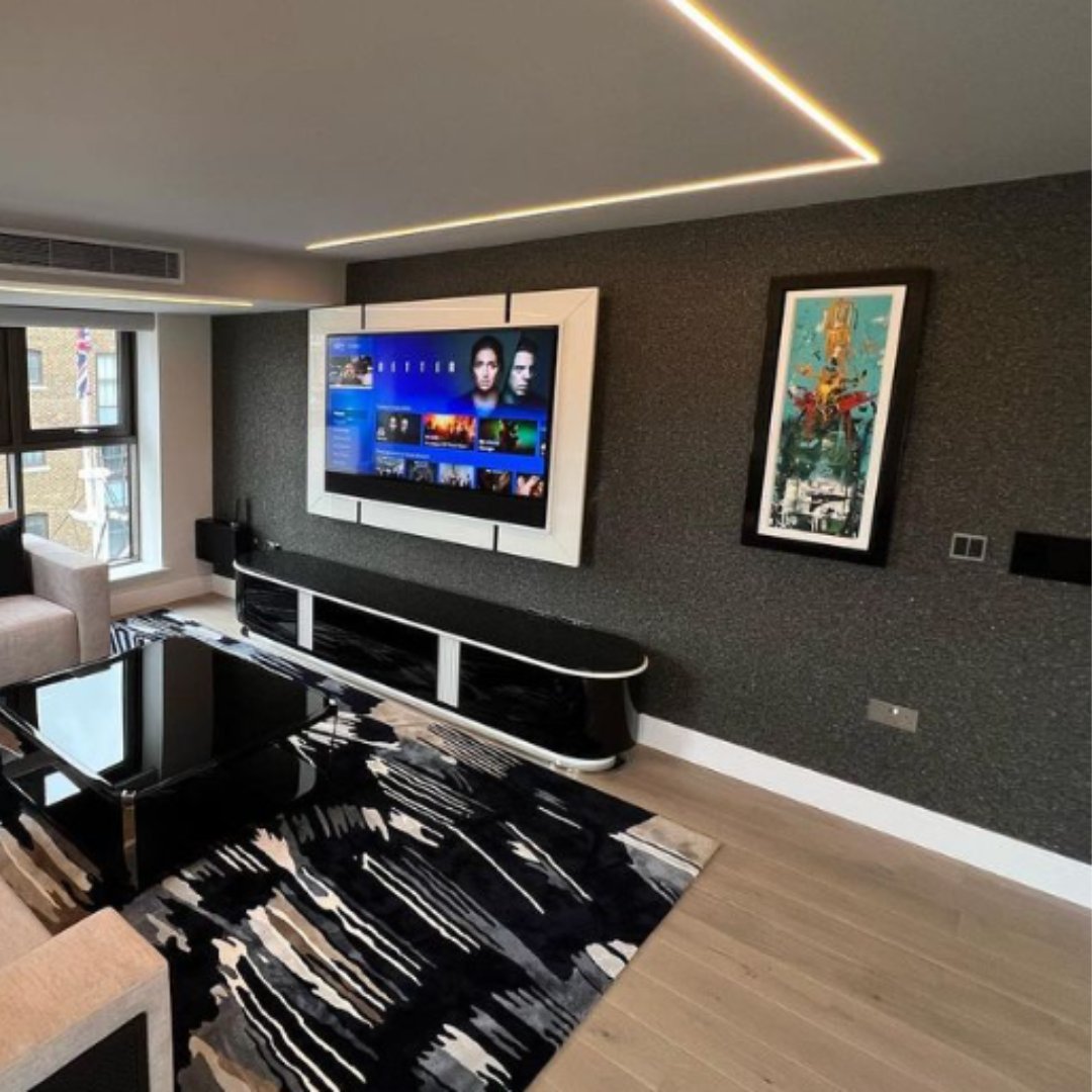 Our Central Control Unit complimenting this astonishing apartment | Completed by CinemasAndControlUK on Instagram 👀🍃

#savant #homeautomation #luxury #lighting #lightingcontrols