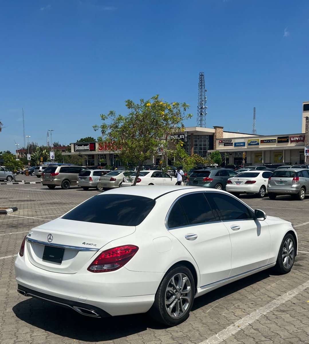 OracleAutos's tweet image. Mercedez Benz
Model year 2015
Model type C300 
Foregn used 
Price 13, 100, 000
Location Egbeda Lagos