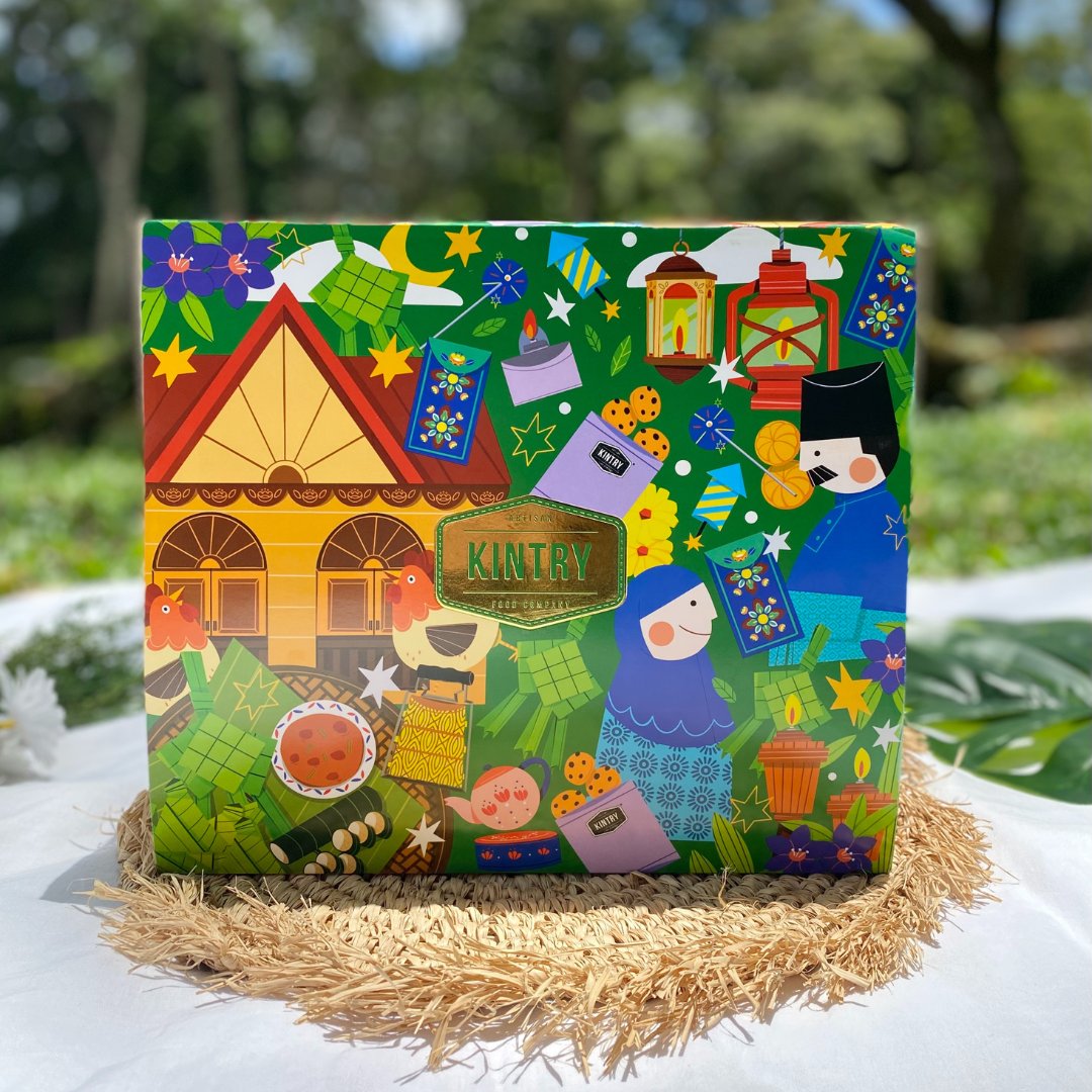 airasia's tweet photo. Flying back to your hometown? βοΈ
Remember to grab #Kintry's #Raya maxi tote gift box, which can be served as snacks instead of your usual #kerepek from #airasiashop! ποΈπ
Swipe π to see what's in the gift box and explore more here π https://t.co/XwmQQ1ZUWx https://t.co/wqBTqGKTja