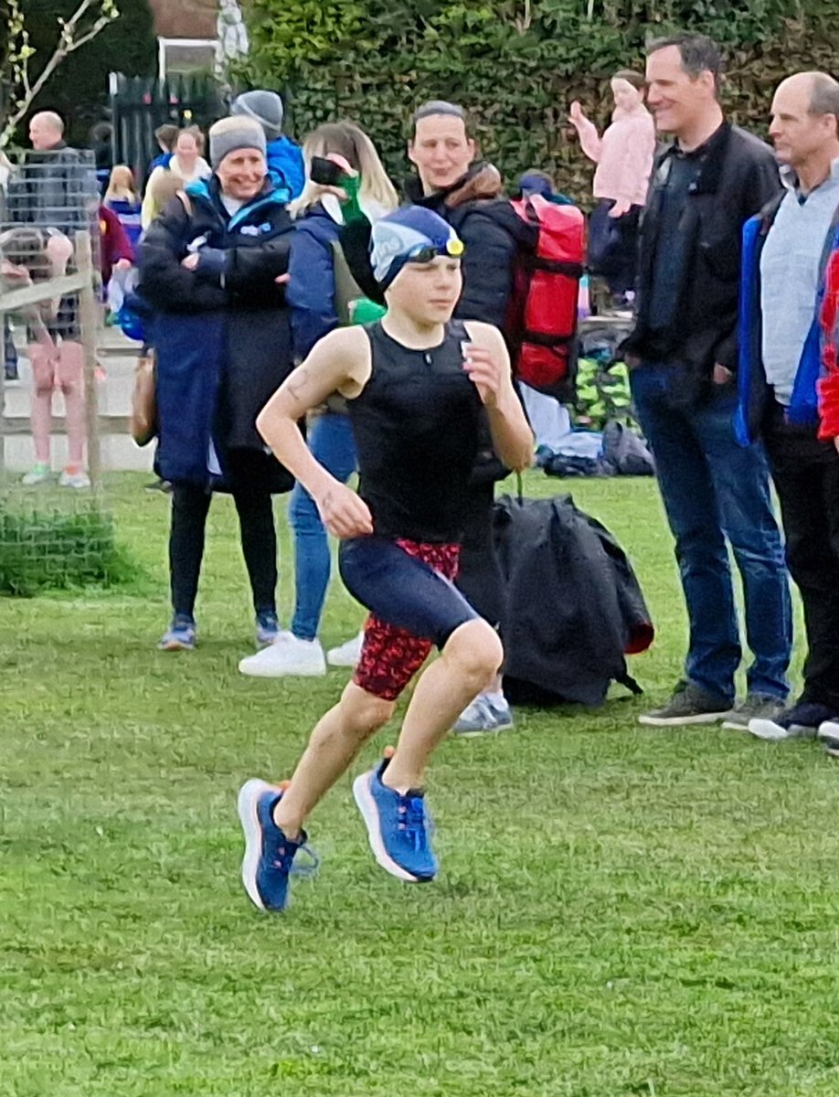 Kevin Hall tweet media