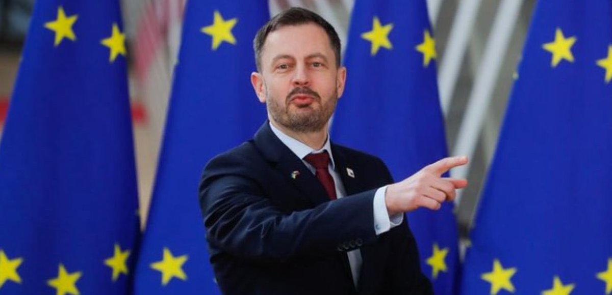 nexta_tv's tweet photo. ❗️#Slovakia will suspend imports of grain and other products from #Ukraine, said Prime Minister of Slovakia Eduard #Heger. https://t.co/2Kivr6SHwm