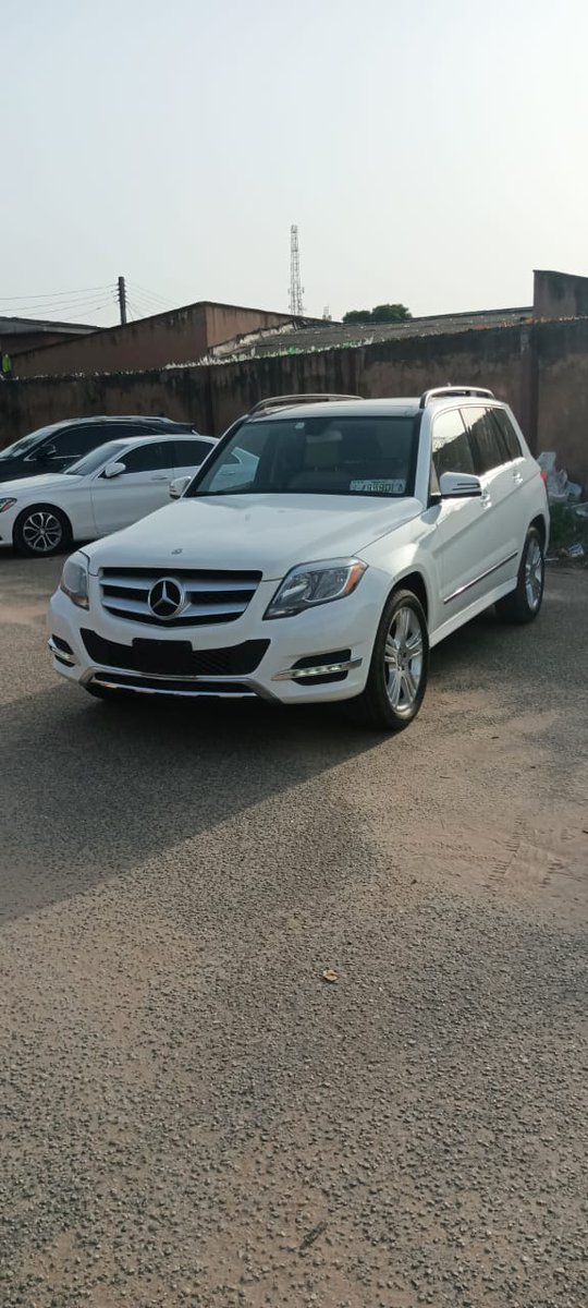 OracleAutos's tweet image. Mercedez Benz 
Model year GLK 2015
Panoramc roof
Price 13, 000, 000
Location Egbeda Lagos