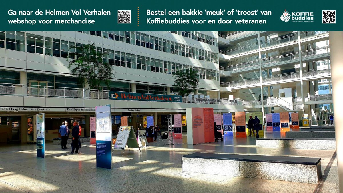Foto expositie #HelmenVolVerhalen nu te zien in het Atrium Den Haag t/m 15 mei 2023 geopend van maandag t/m zaterdag.