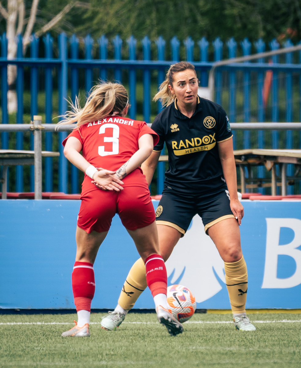 Maddy Cusack tweet media