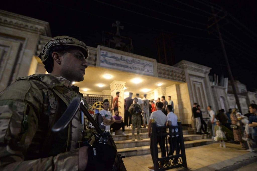 Irnafrench's tweet image. #Irak : La 50e Brigade du Hashd Shaabi (Mobilisation Populaire) assument la protection des chrétiens et des églises de #Mossoul à l'occasion de Pâques.