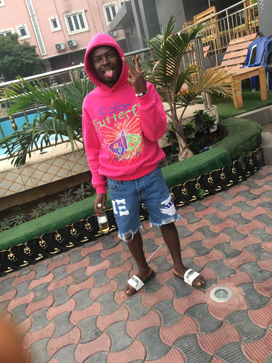 Godwinuchenna22's tweet photo. Your 3 goals for today, Uchechukwu: spread positivity, think happy thoughts, and embrace peace. https://t.co/D8jI1liW90
