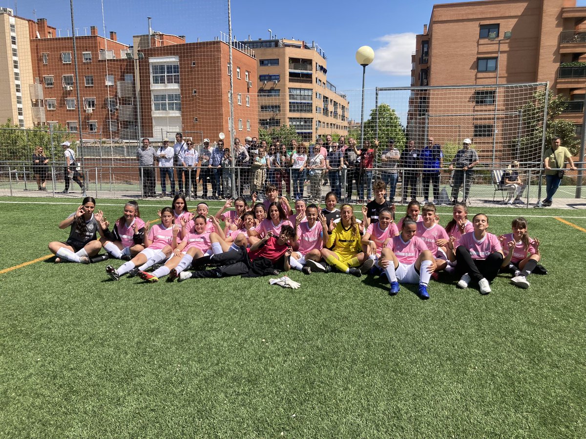 🙌🏻🙌🏻🙌🏻

VICTORIA A DOMICILIO DE NUESTRO CADETE 

CD OLÍMPICO LAS ROSAS 0-3 <a href="/olimpicomadrid/">Olimpico de Madrid</a> 

⚽️ CARLA LATORRE
⚽️ ELISA POLO
⚽️ SARA BAEZA 

#SomosRositas