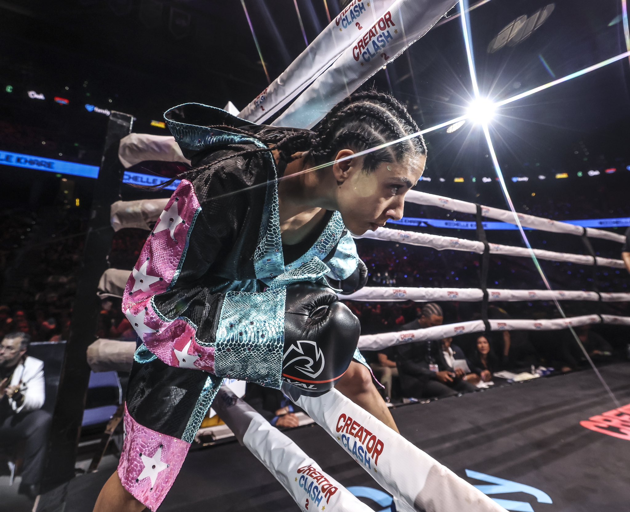 Michelle Khare's Secret Strategy to Beat @Andrea Botez in Boxing