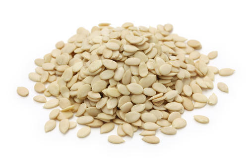 AtharvBattu's tweet photo. Eating watermelon this #summer? Don’t throw away its healthy seeds.
#Watermelon seeds are low in calories and are nutrient dense. When roasted, they’re crispy and can easily take the place of other unhealthy snack options 🍉
#HealthyLiving https://t.co/v9fiZ7R3iP