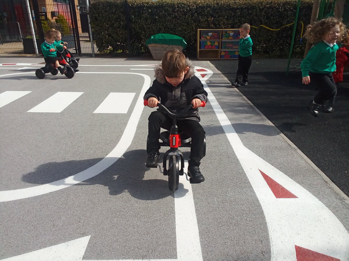 gcpfs1's tweet image. Our new playground markings have been very popular with the nursery children this morning #gcpearlyyears #gcpphysicaldevelopment @PrimaryGreat