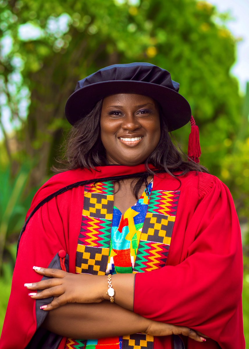 justnumah's tweet photo. #CelebratingFriends
Waited for almost a year to have these photos with my ladies. Congratulations to the two sisters my #PhD journey gave me! We were all kindly funded by @DAAD_Germany through @ISSERUG . Congratulations once again Dr Mercy Ackah and Dr Doreen Anayamesem Odame! https://t.co/T4uuxNnPft