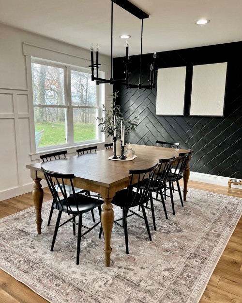 Check out this awesome black-trim accent wall in a harringbone pattern that makes this dining room really pop!

#mondaymotivation #interiordesignideas #livingroomdesign #interiordesigner #home #interiordesign #interiordecor #homeinspo #interiors #interiorinspo #interiordetails