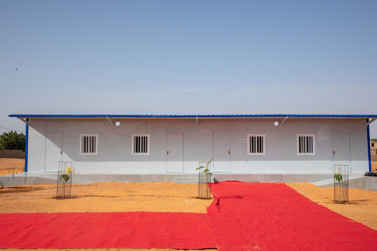 BatinovSn's tweet photo. Les abris provisoires, plaie de l’école sénégalaise, seront bientôt conjugués au passé. #Batinov a, depuis sa création en 2015, pris nettement position pour l’éradication à court terme de tous les abris provisoires sur toute l’��tendue du territoire national. 

#Prorap https://t.co/raFrmkNF4o