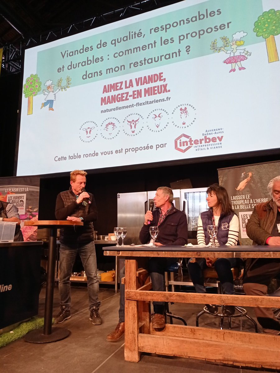 'La qualité des #viande ne peut pas être dissociée de la dimension de durabilité : préservation de l'#environnement, bien être animal...'
Philippe Plasse, #éleveur et coopérateur dans la Loire.
#FestivaldesTerroirs