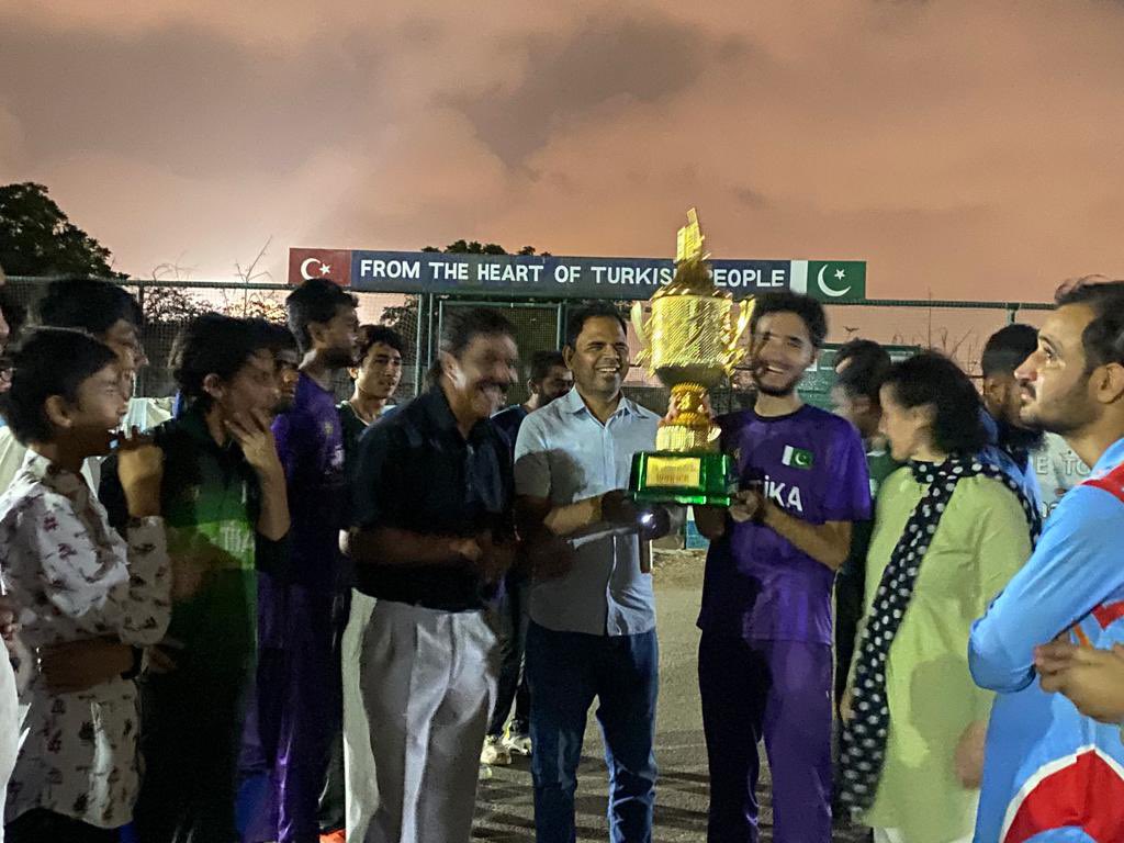 IdaRieu's tweet photo. Special thanks to the prominent domestic and international cricket stars for representing Ida Rieu’s alumni team.
#idarieu #blindcricket #idarieualumni #cricket #ramadancricket #nightcricket https://t.co/ueEtygm8M2