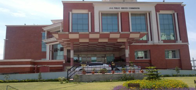 Sarkari_Result1's tweet image. JKSSB Apply Online Draftsman, Driver 128 Post
#Sarkari_Result1 #JKSSB #Draftsman #Driver
sarkariresult.app/jkssb-draftsma…