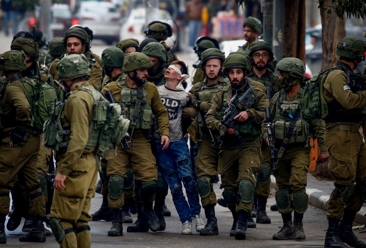 Today is #PalestinianPrisonersDay and the Israeli military is currently detaining about 150 Palestinian children, including 11 children in administrative detention who have not been charged. 

These detentions are arbitrary and every single child prisoner should be released.