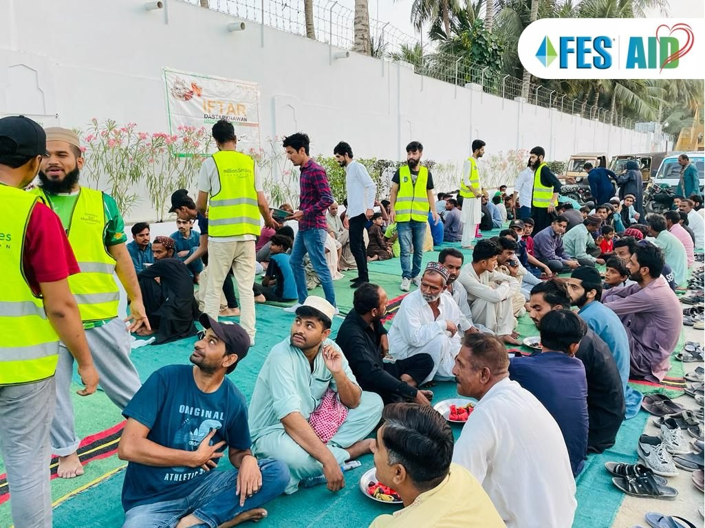 FESConsultants's tweet photo. With the grace of Almighty, FES AID in collaboration with Million Smiles Foundation Pakistan successfully arranged iftaar dastarkhawan at Baitul Mukarram Masjid, #Karachi.
.
.
.
#ramadan2023 #Ramadan #ramadankareem #ramadanvibes #fes2023 #FES #pakistan #RamadanDastarkhwan #FESAID https://t.co/4thqJ8CO2P