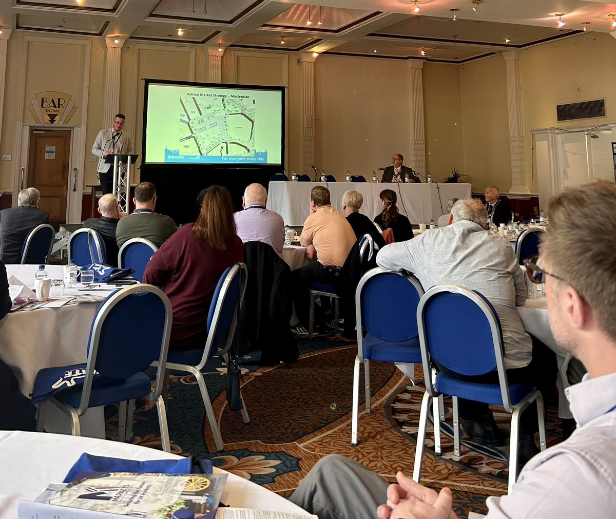 _DavidCatterall's tweet photo. Brilliant levelling up presentation by Damian Cutting from our neighbours in @TamesideCouncil and their scheme for #AshtonMarket exciting times for markets and levelling up.🙌 @BuryCouncil @BuryMarket @marketsmatter @Nabma_Markets #nmtfConf https://t.co/hih1UXQ4JH