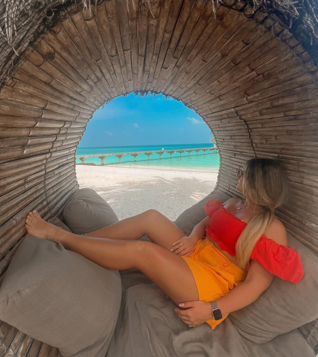 visitparadisemv's tweet photo. 📍Maldives
📸 @vivinadpor
🔹
#chilling_time #intheparadise 🤍 #luxsouthariatoll #maldives #hungariangirl https://t.co/1EeH4jFsTR